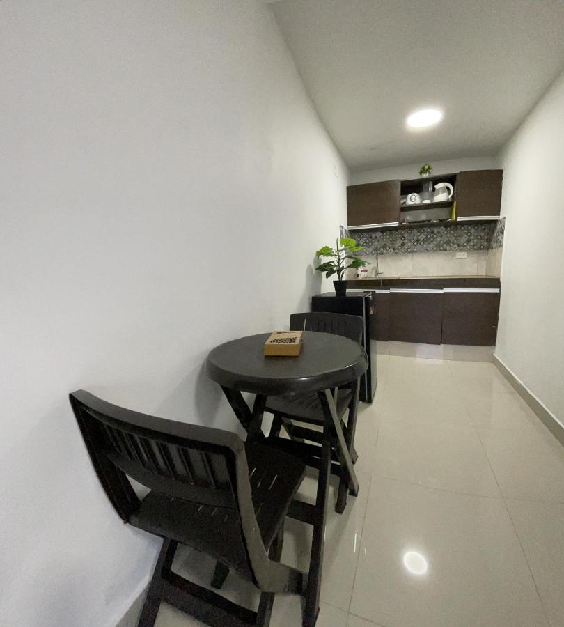Sea Life Apartamentos En Via Principal Centro Y San Luis San Andrés 외부 사진