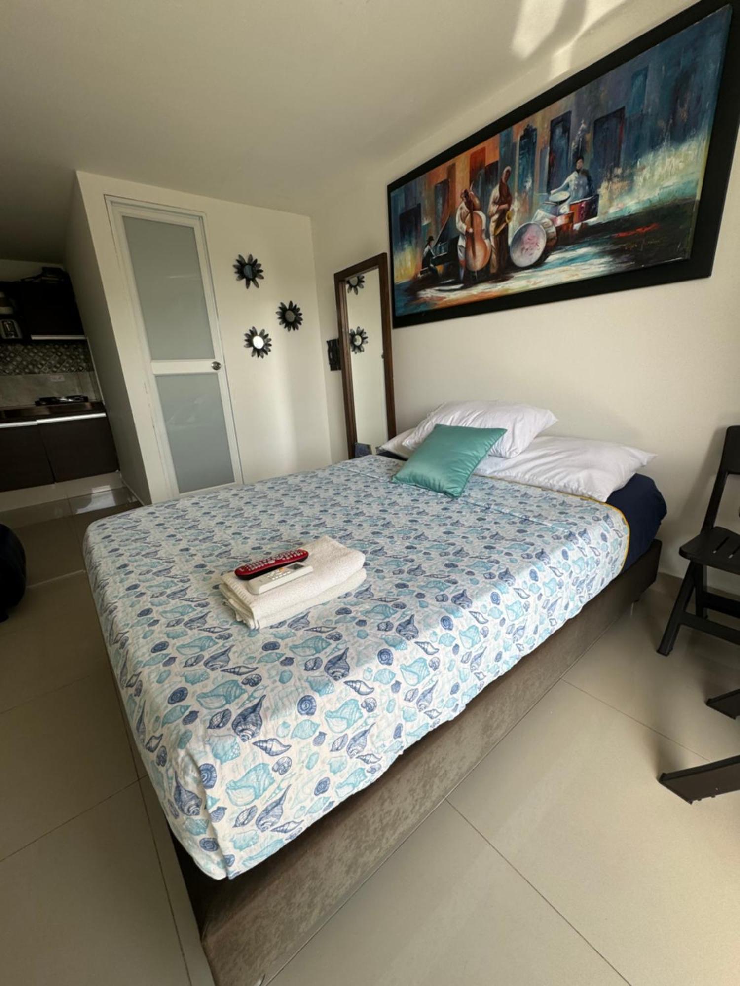 Sea Life Apartamentos En Via Principal Centro Y San Luis San Andrés 외부 사진