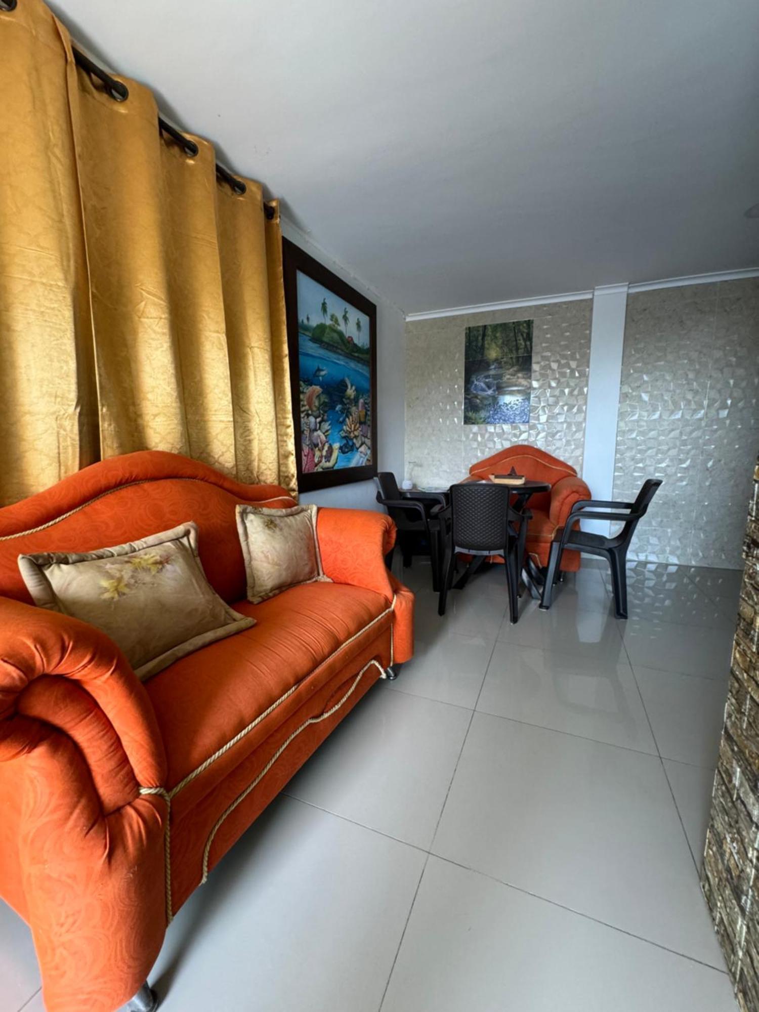 Sea Life Apartamentos En Via Principal Centro Y San Luis San Andrés 외부 사진